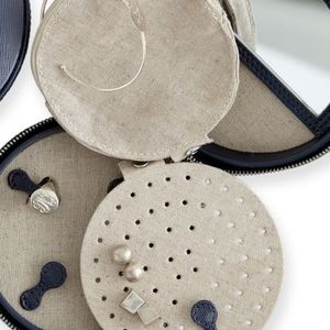 Mark & Graham Small Jewlery Travel Case